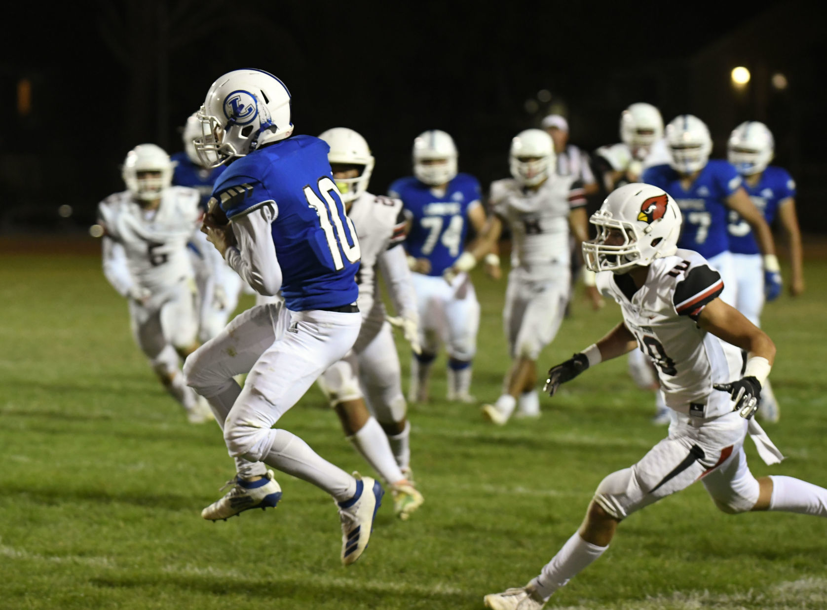 090619 Bishop Lompoc football 11.jpg